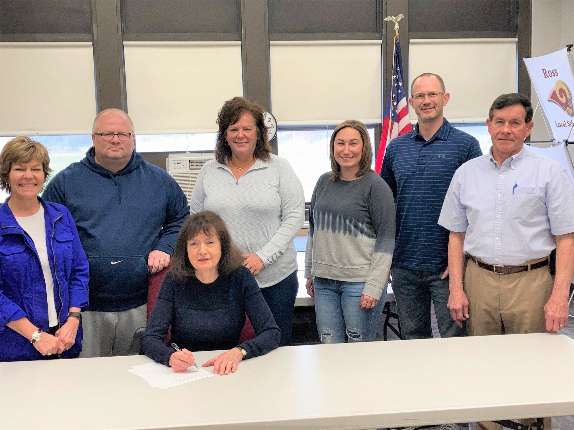 Ross Community Foundation Board of Trustees Pictured l to r: Standing, Wendy Fetters, Vice Chair, Sean VanWinkle, Laura Hiler, Erin Wilson, Secretary, Walt Wilson, Treasurer, and Dana Mehl. Seated, Martha Mehl, Chair. 